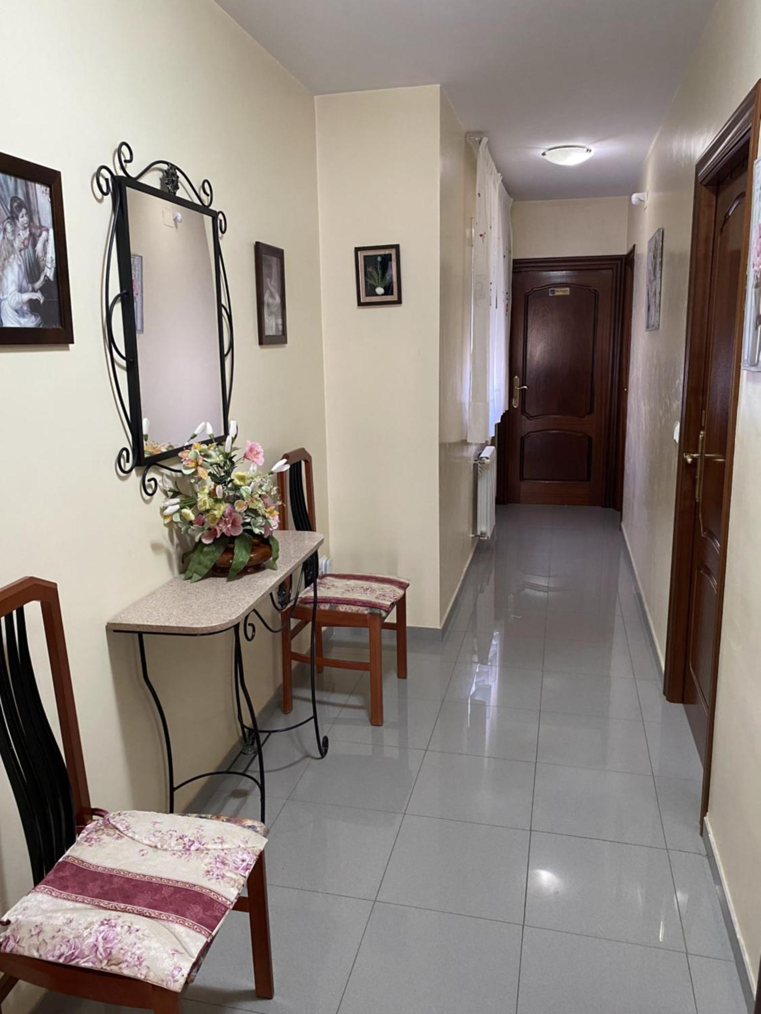 Villa Caniles ภายนอก รูปภาพ